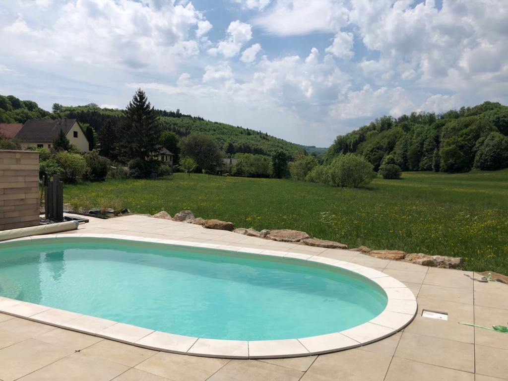 Havre De Paix Dans Le Jura Alsacien Avec Piscine Privee Externe De Mai A Septembre Holiday home Bendorf